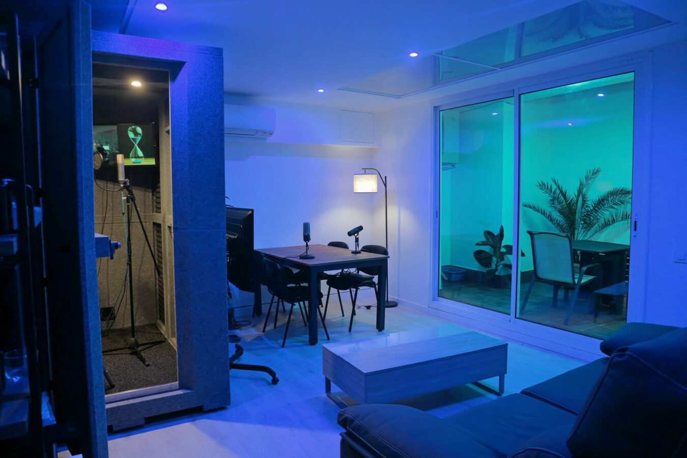Terraza del estudio de grabacion Onasound, con vistas de Barcelona